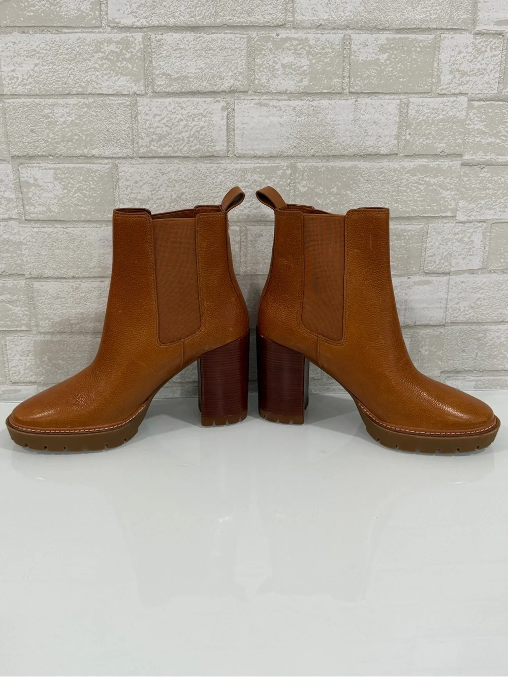 TORY BURCH CARSON LUG SOLE ANKLE BOOT - Toasted Caramel - Sz - 11 .US